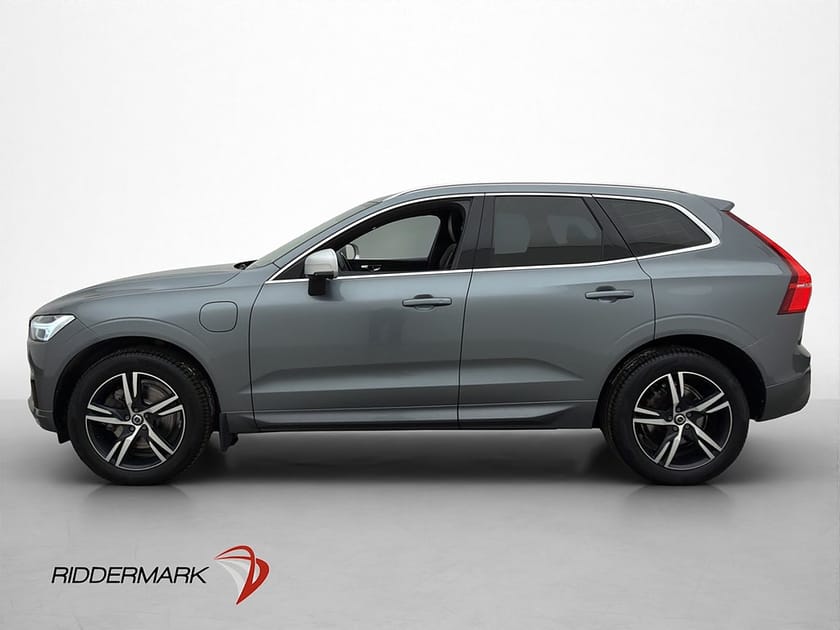 Bild 4 av Volvo XC60 T8 AWD 392hk R-Design Pano HUD 360° Värmare Drag