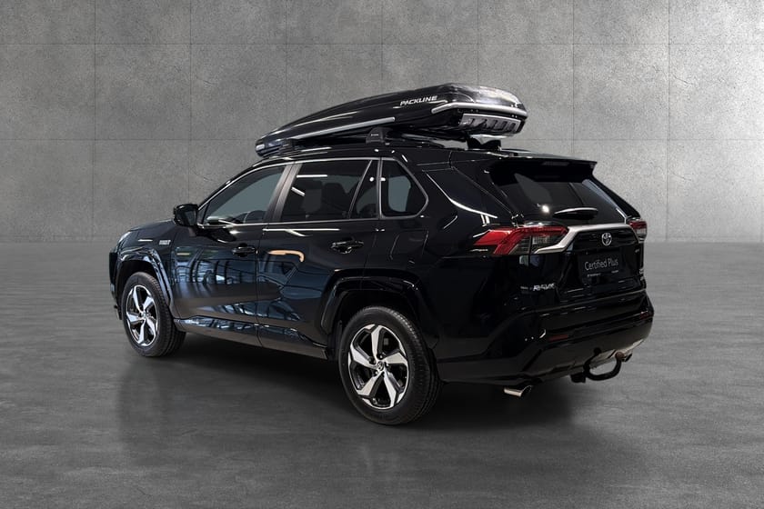 Bilde 3 av Toyota RAV4 Plug-in Hybrid Active Tech med hengerfeste og takboks
