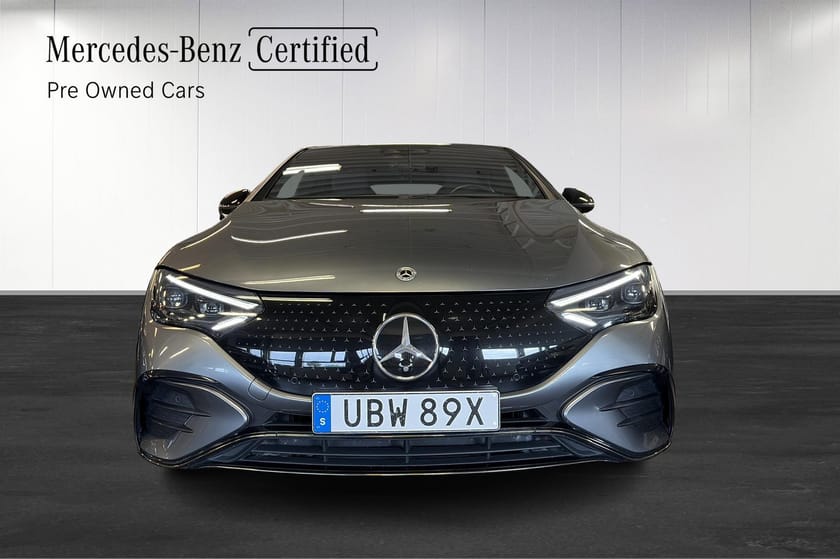 Bild 2 av Mercedes-Benz EQE 300 Moms/AMG/Burmester/Dragkrok
