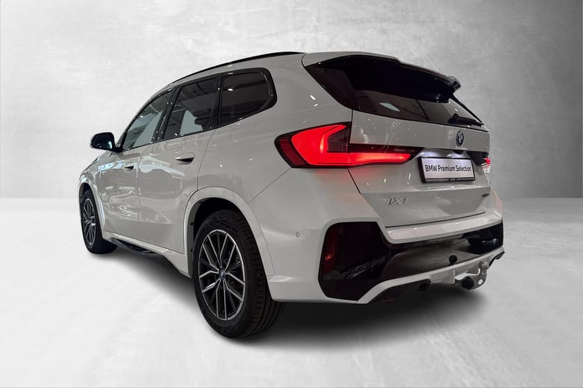 Bilde 3 av BMW iX1 xDrive30 Fully Charged, M Sport, Harman/Kardon, Krok, Headup++