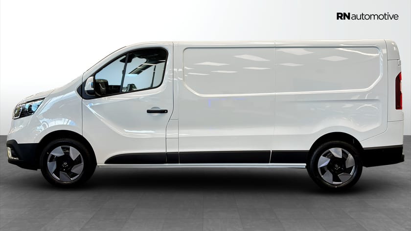 Bild 2 av Renault Trafic Skåpbil L2H1 | NORDIC LINE | 2.0 Blue dCi 150HK EDC