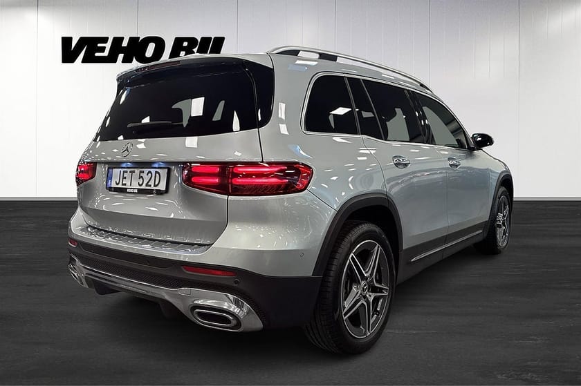 Bild 3 av Mercedes-Benz GLB 220 d 4MATIC AMG 360° Drag Distronic Värmare Rattvärme