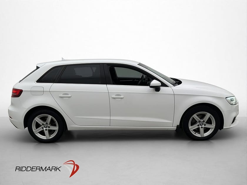 Bild 4 av Audi A3 Sportback 1.5 TFSI Proline Sensorer Farthållare Bluetooth
