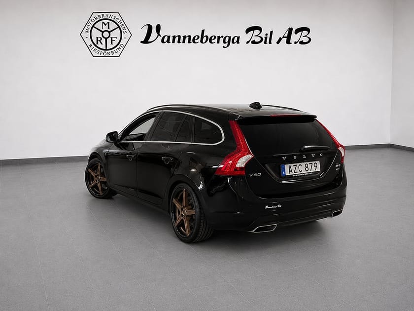 Bild 4 av Volvo V60 D4 AWD Geartronic Ocean Race Business Edition Euro 5