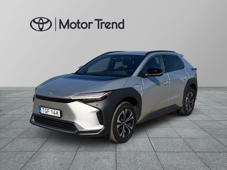 Toyota bZ4X 71.4 kWh AWD 217hk,Executive & JBL,4.400mil,