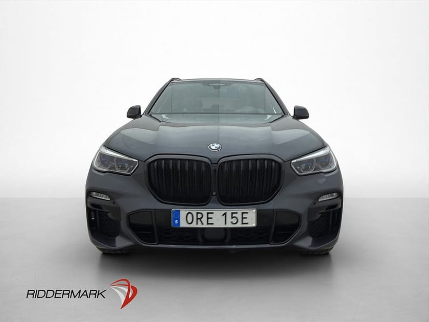 Bild 2 av BMW X5 xDrive40i M Sport Innovation Pano H/K HUD 360° Drag