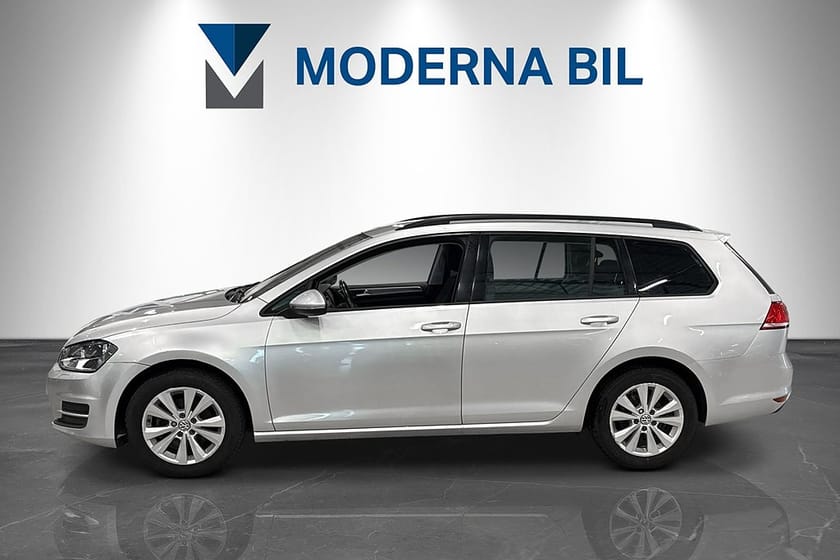 Bild 2 av Volkswagen Golf Sportscombi 1.2 TSI 110HK Eu6 CarPlay Drag B-Kam Nyserv