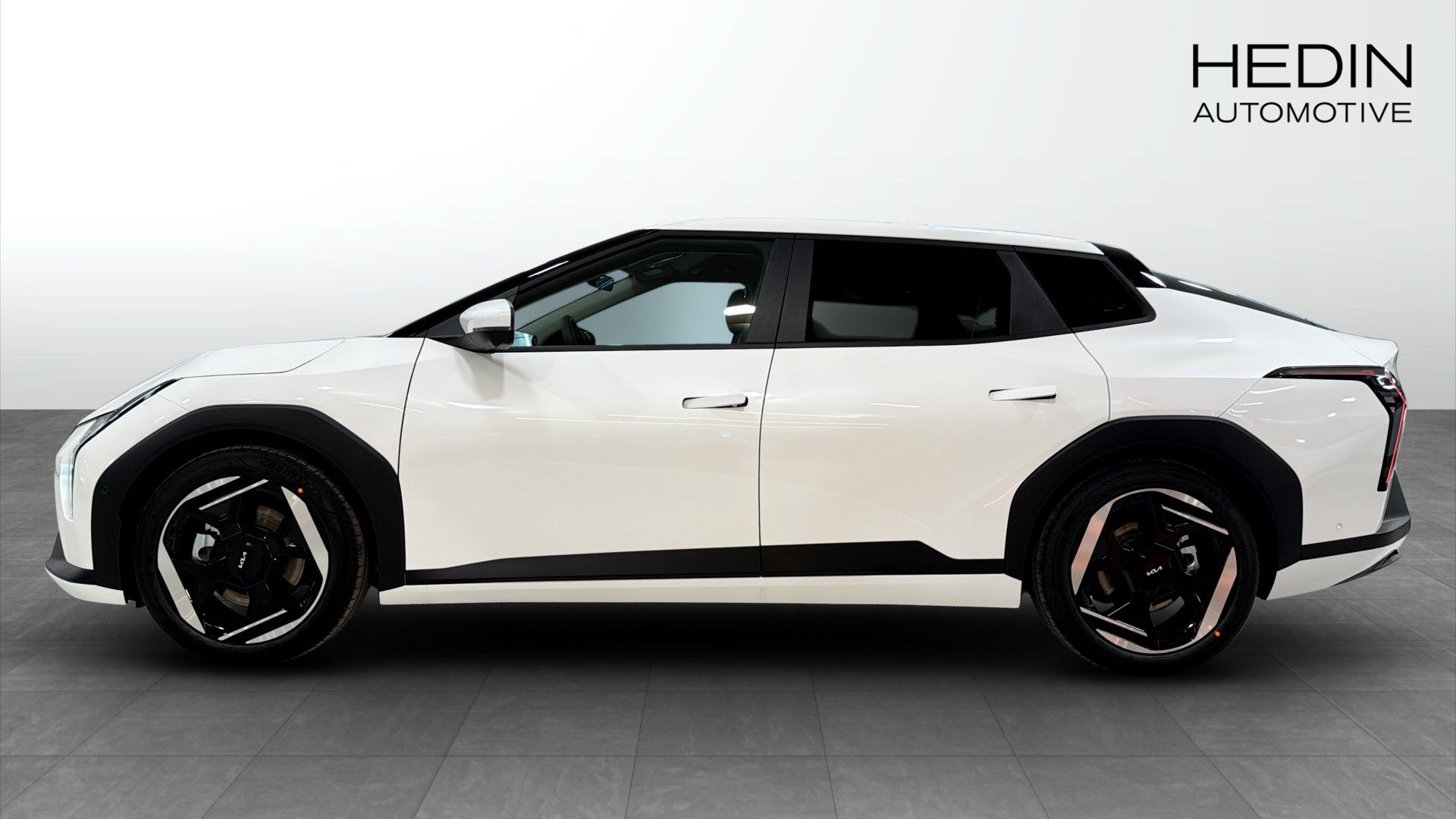 Kia EV4 FASTBACK FWD LONG RANGE PLUS 2026, bild 4/10