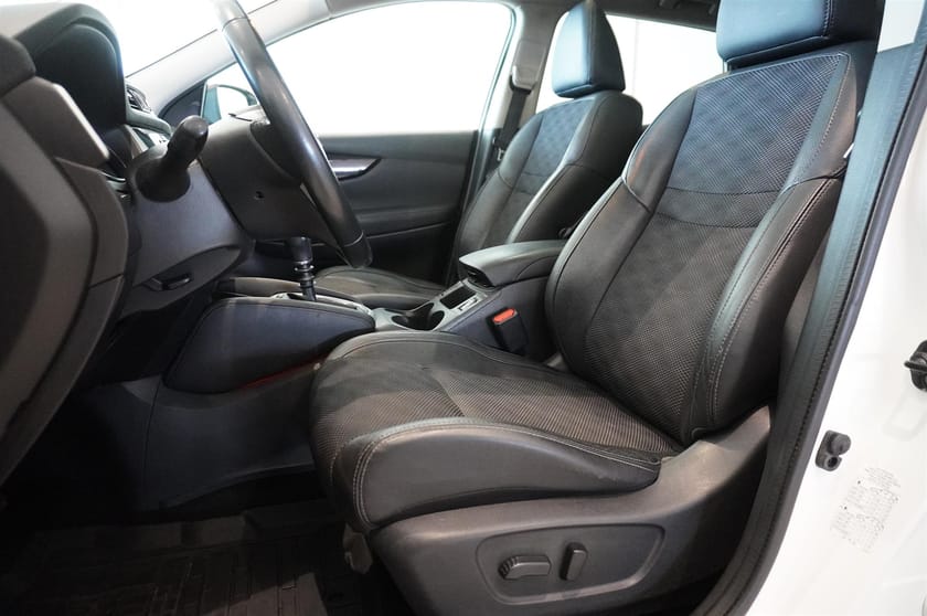 Bild 5 av Nissan Qashqai 1.2 DIG-T Tekna Drag Panorama