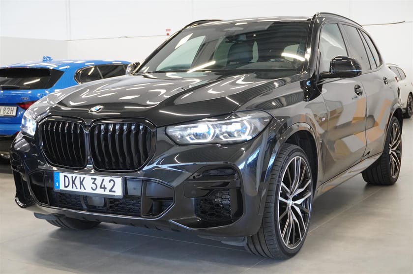 Bild 2 av BMW X5 xDrive40d M-Sport Innov Edt DAP Värmare Laserlight Panorama 22