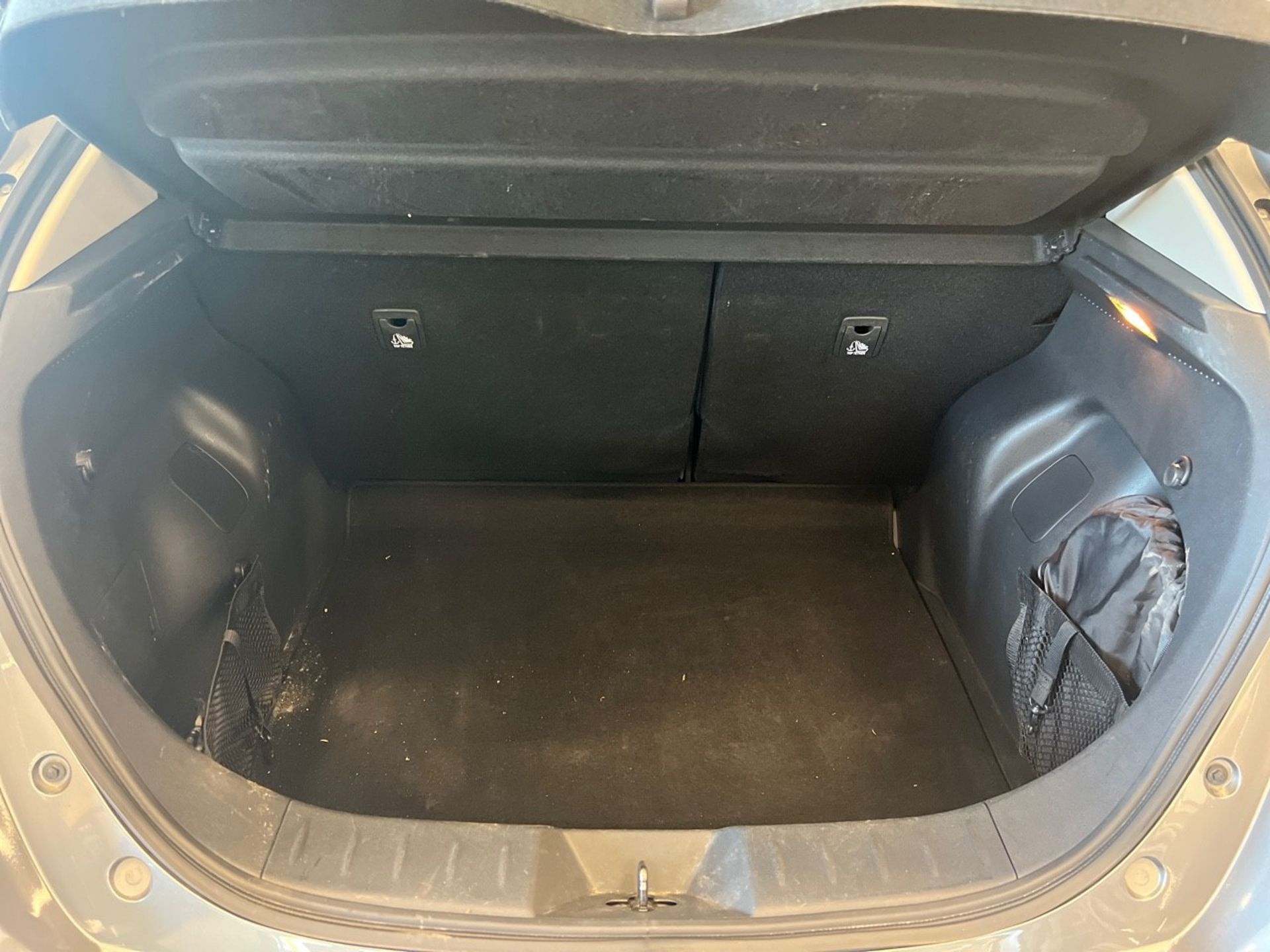 Nissan Leaf 2020, bild 6/28