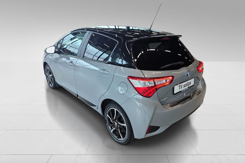 Bilde 4 av Toyota Yaris Hybrid 1.5 Style Bi-Tone - Ny EU, Ny Service, R.kamera