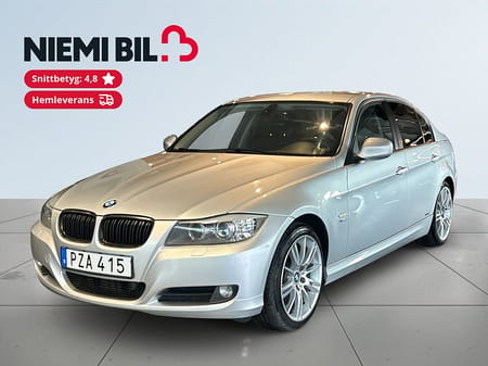 BMW 320d xDrive Sedan 320 Låg skatt/MoK/SoV/P-sens/AUX