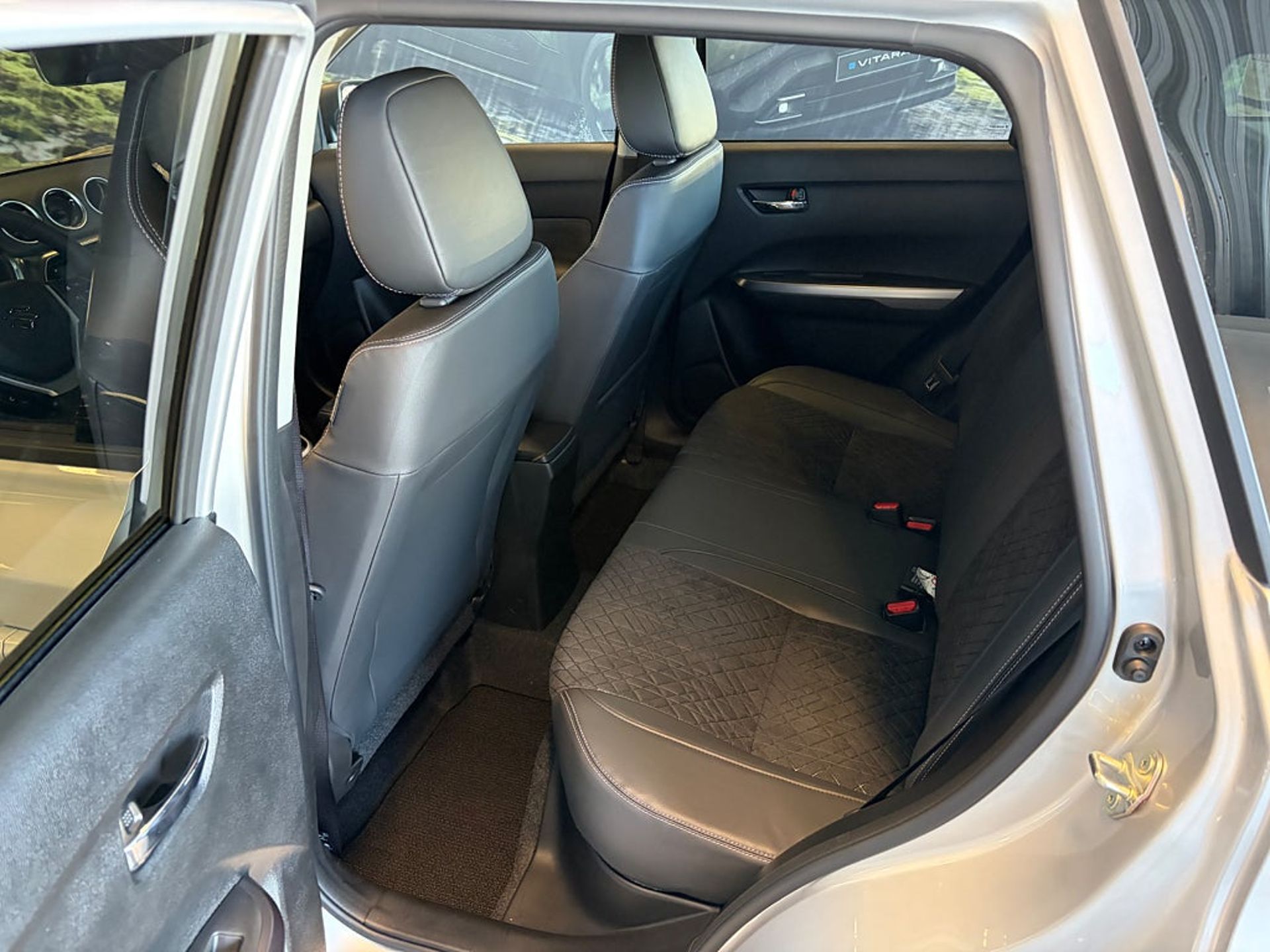 Suzuki Vitara 2026, bild 5/8