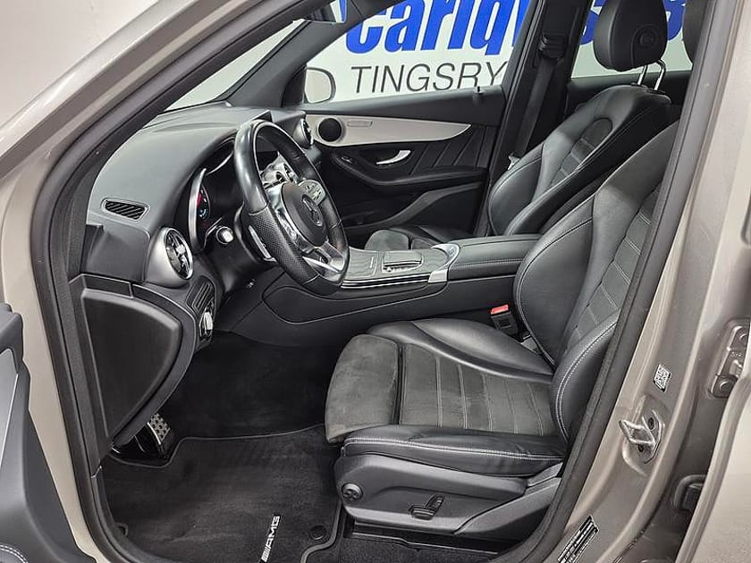 Bild 2 av Mercedes-Benz GLC 300 e 4MATIC