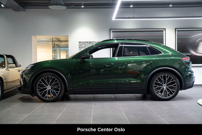 Bilde 2 av Porsche Macan 4 Electric