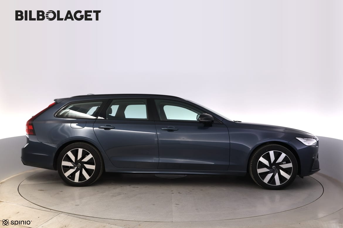 Volvo V90 2025 - miniatyr 2