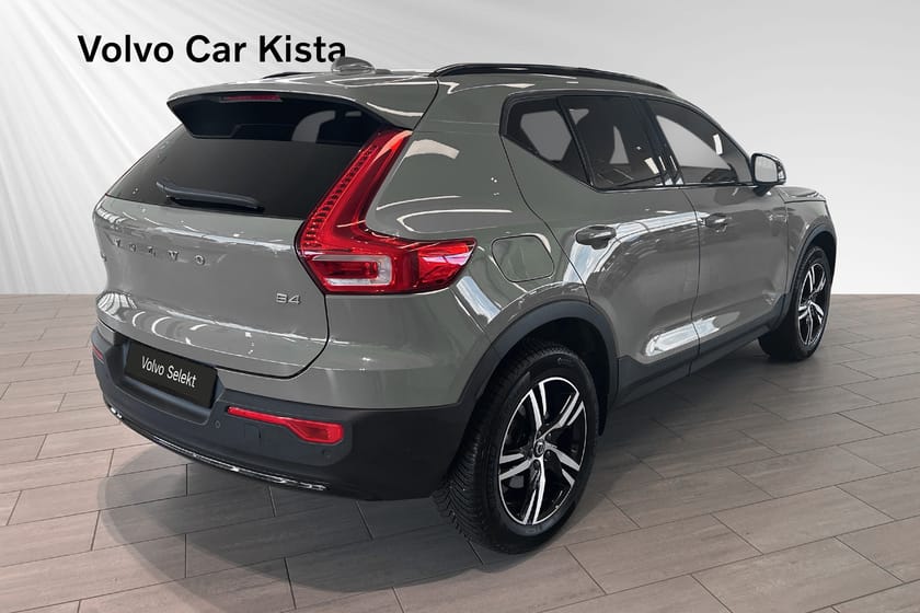 Bild 5 av Volvo XC40 B4 FWD Bensin Plus Dark B-Kam H/K