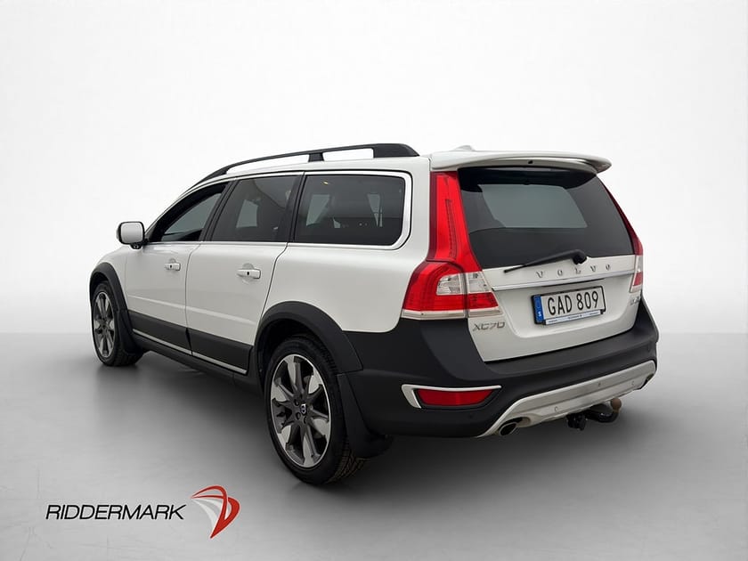 Bild 5 av Volvo XC70 D4 AWD Classic Summum T-Lucka Drag Värmare Skinn