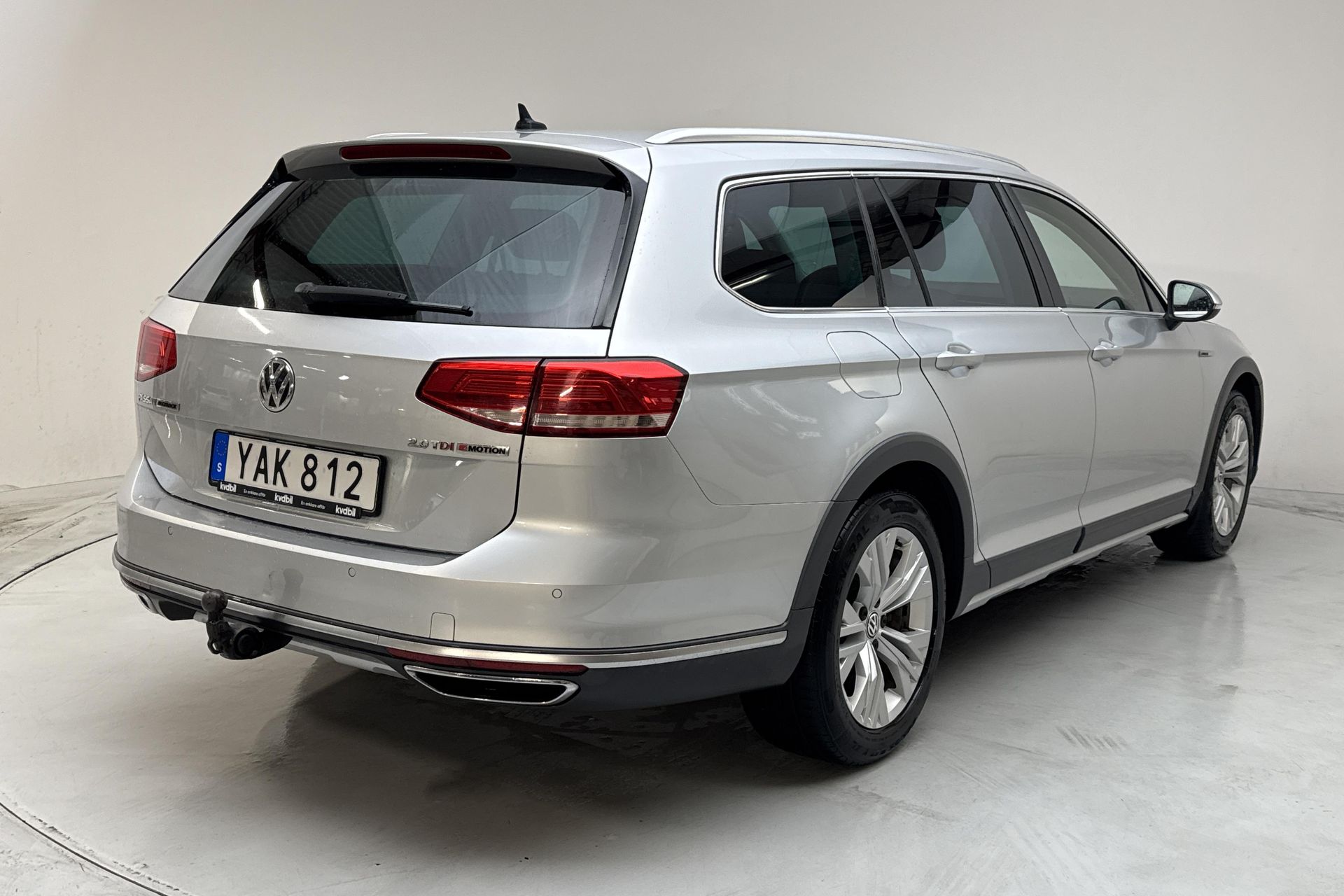 Volkswagen Passat 2016, bild 3/10