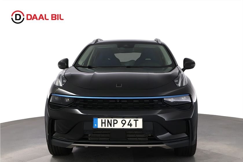 Bild 2 av Lynk & Co 01 PHEV 17,6 kWh 261HK PANO INFINITY® DRAG 3D-VIEW NFC