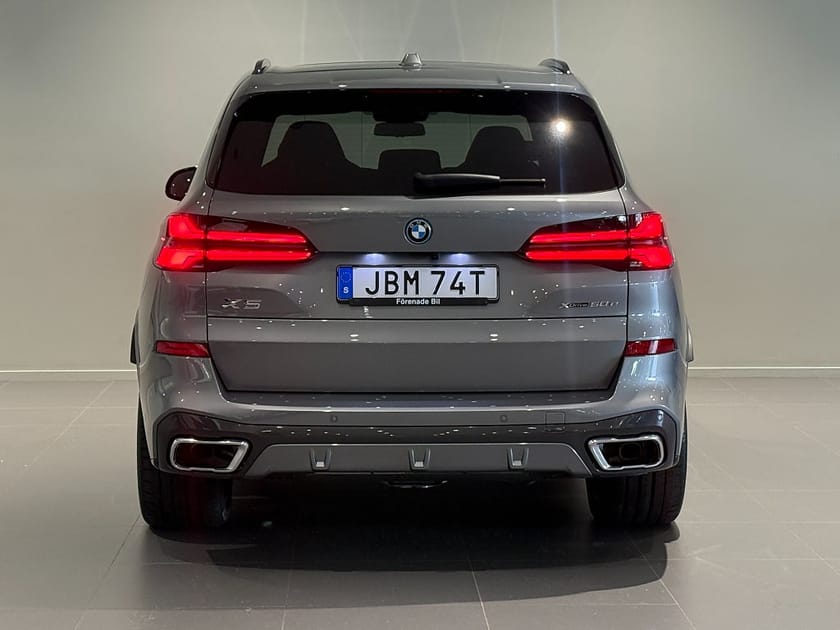 Bild 4 av BMW X5 xDrive50e M Sport Innovation Drag Adpt FartH H/K HuD