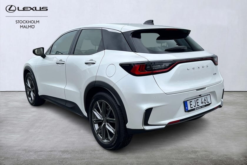 Bild 2 av Lexus LBX Relax Tech Navigation Elstol Parkeringsvärmare