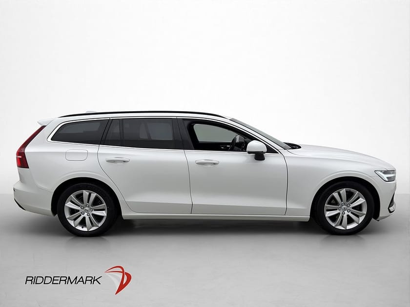 Bild 4 av Volvo V60 B4 197hk Momentum Värmare Kamera CarPlay Navi