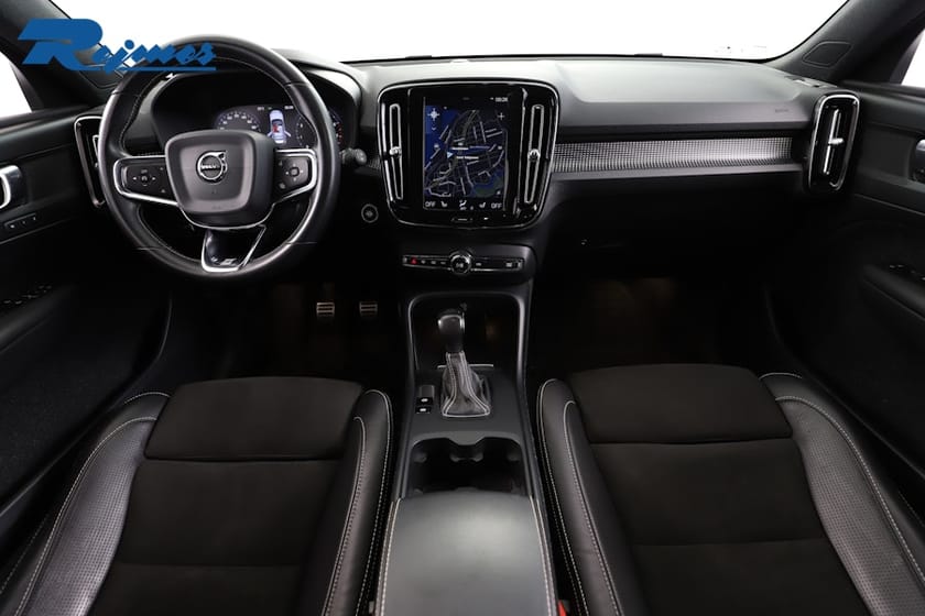 Bild 2 av Volvo XC40 T3 FWD R-Design
