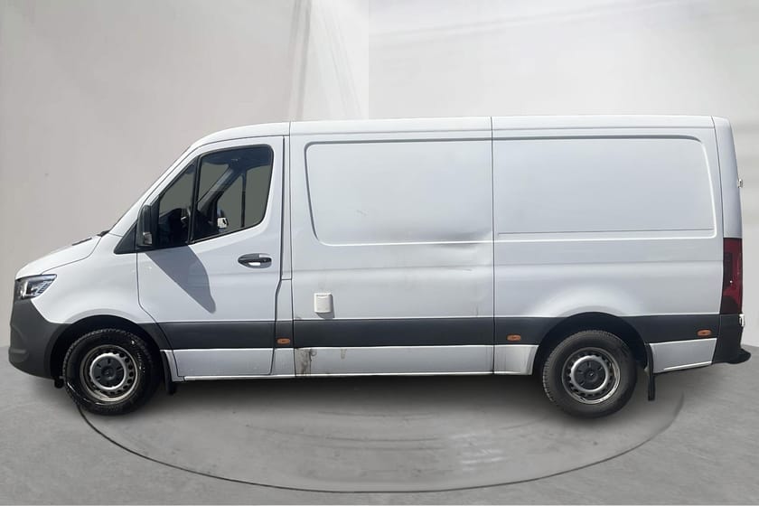 Bild 2 av Mercedes-Benz Sprinter 317 CDI RWD Panel Van Skåp (170hk) Kylbil 9G-Tronic