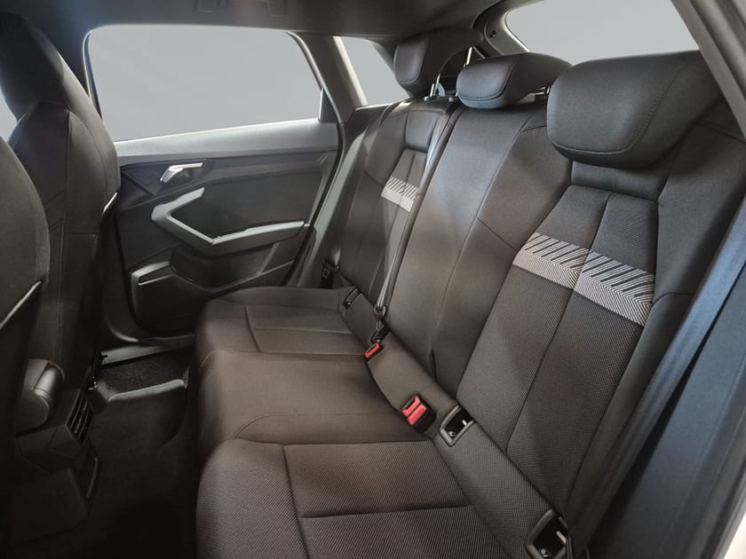 Bild 5 av Audi A3 Sportback 30 TFSI Proline 110hk Backkamera