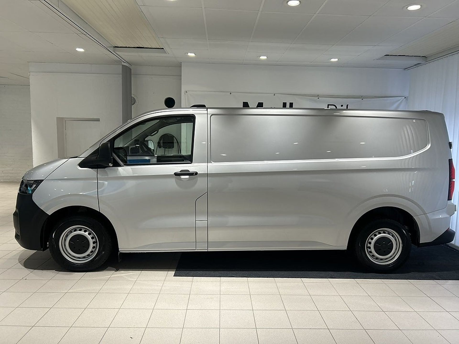Volkswagen Transporter 2026, bild 2/17
