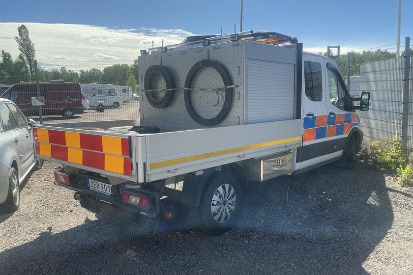 Bild 5 av Ford Transit 350 Chassi Dubbelhytt TDCi (170hk) Reparationsobjekt