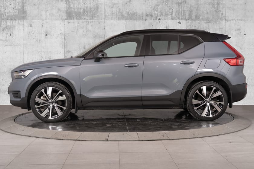Bilde 4 av Volvo XC40 Recharge P8 AWD 408 hk. Krok/360 kam//VOC/Soltak/Harman Kard