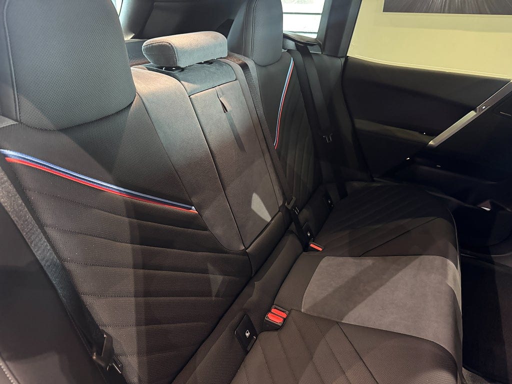 BMW iX xDrive60, 544hk, 2026