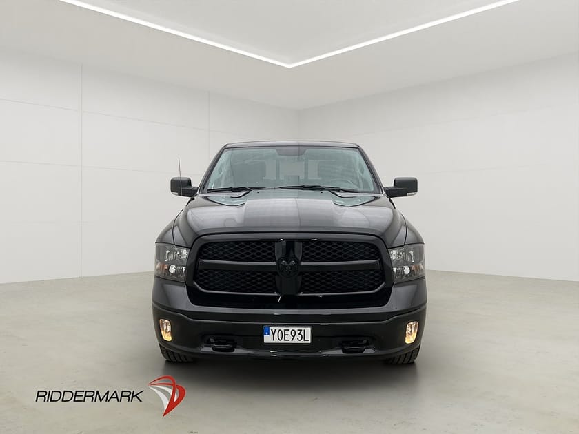 Bild 5 av RAM 1500 Crew Cab Dodge 5.7 V8 4x4 Drag Skinn B-Kamera Moms