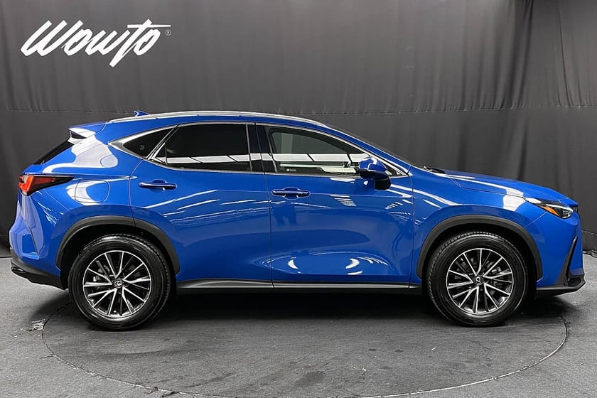 Bild 3 av Lexus NX 450h+ E-CVT 309HK Business Plus /Drag /Navi