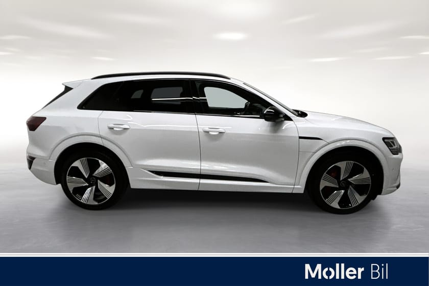 Bilde 4 av Audi Q8 55 e-tron quattro advanced plus