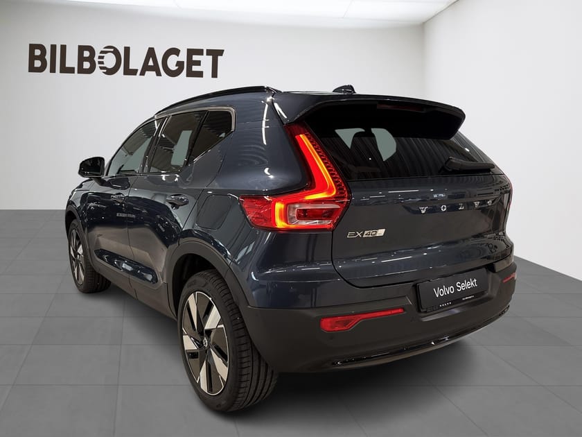 Bild 3 av Volvo EX40 Twin Motor Performance Plus SE Drag 360 Pixel H/K