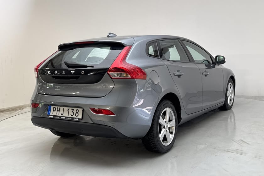 Bild 3 av Volvo V40 T2 (122hk)