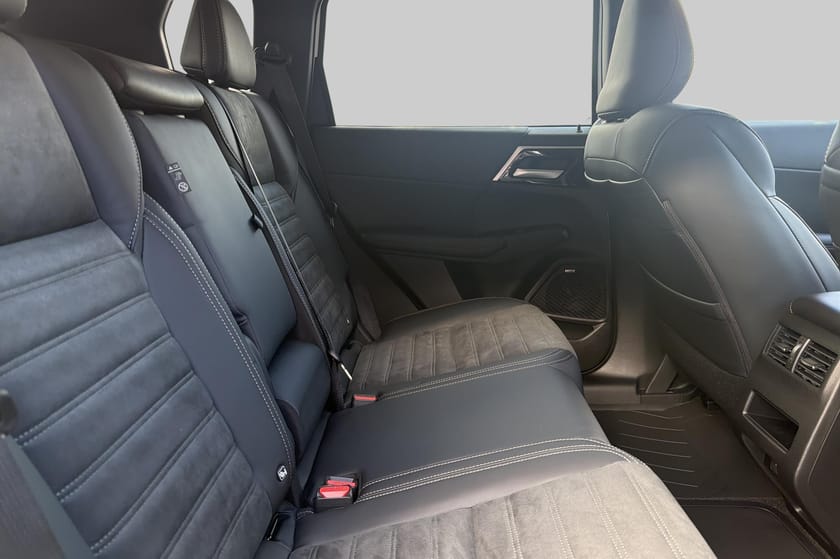 Bild 5 av Mitsubishi Outlander PHEV 4WD Intense *VINTERHJULSKAMPANJ*