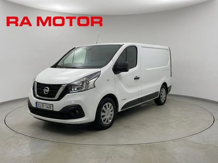 Nissan NV300 Skåpbil Primastar Värmare | Drag | 3-sits | Full servicebok