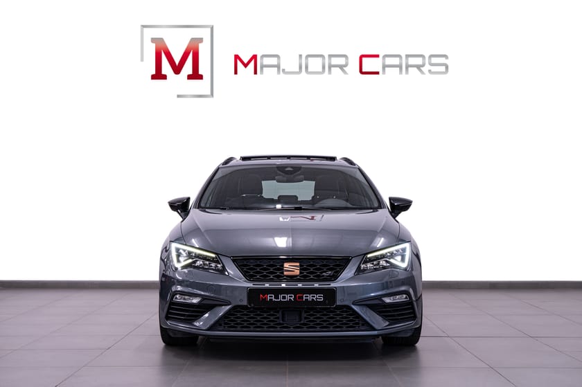 Bild 2 av SEAT León Cupra ST 4D Pano Milltek Cockpit 360° Beats 300hk