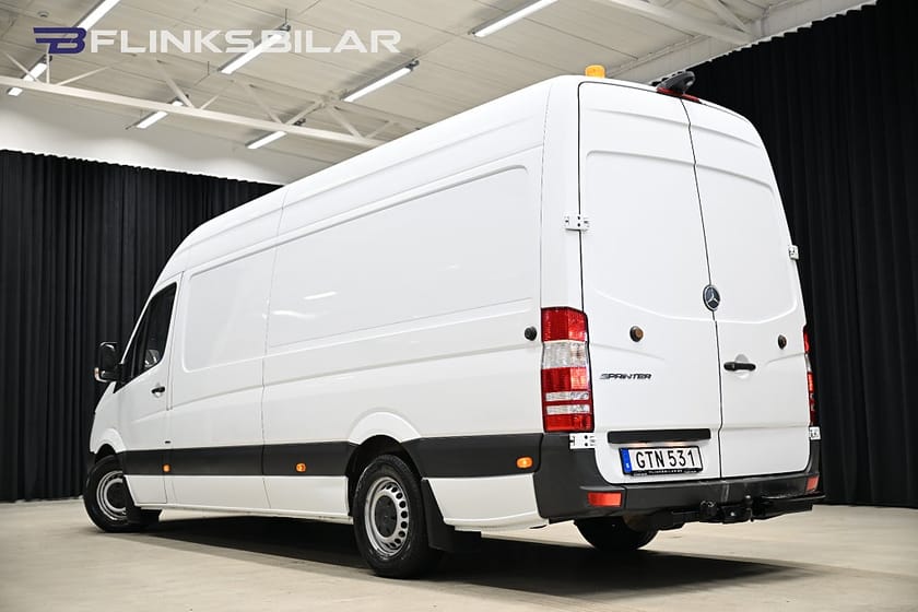 Bild 4 av Mercedes-Benz Sprinter 316 BlueTEC Skåpbil 7G 163HK Långskåp|Automat|Inredd|Xenon|Moms|SeUtr!