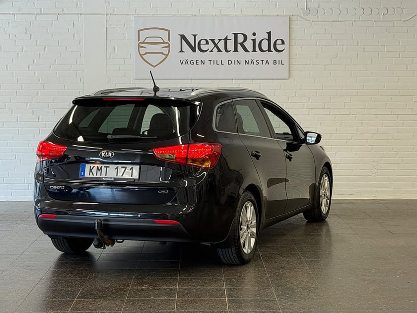 Bild 4 av Kia cee'd_sw 1.6 CRDi EX Comfort Euro 5 | 2 ägare |Dragkrok