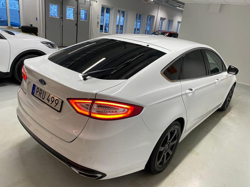 Bild 4 av Ford Mondeo 2.0 TDCi 180Hk Powershift Business P-värme Navi