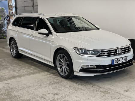 Volkswagen Passat Sportscombi SC 2.0TDI 4M 190hk R-line Drag Värmare Kamera