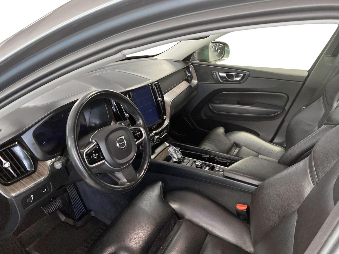 Volvo XC60 2020 - miniatyr 8