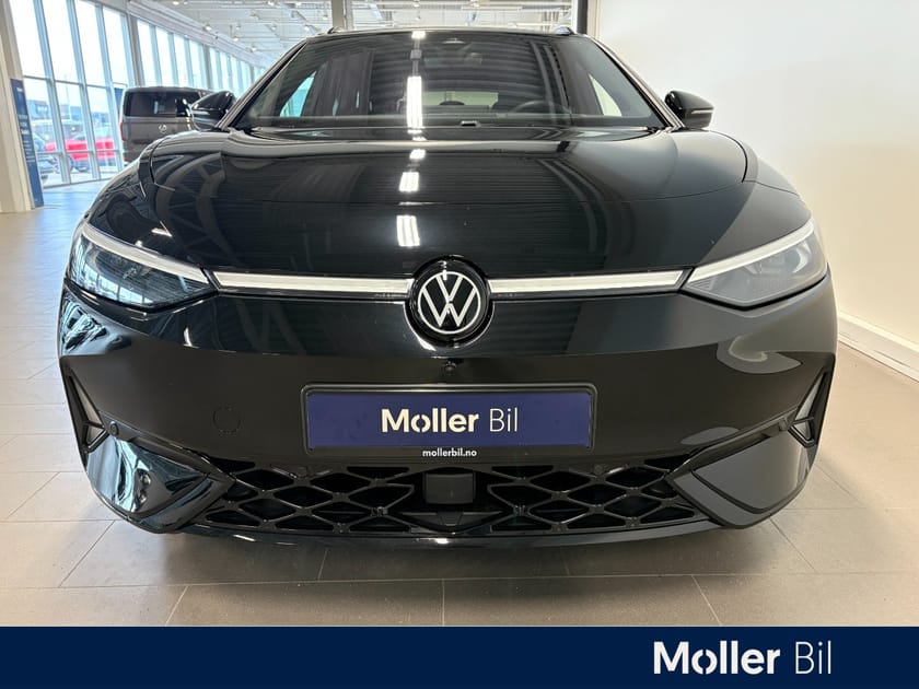 Bilde 4 av Volkswagen ID.7 GTX Tourer