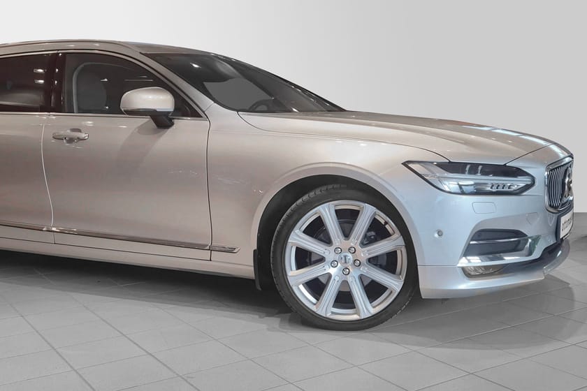 Bilde 2 av Volvo V90 D5 | 235 HK | INSC. | KROK | B&W | ACC | 360°| HUD